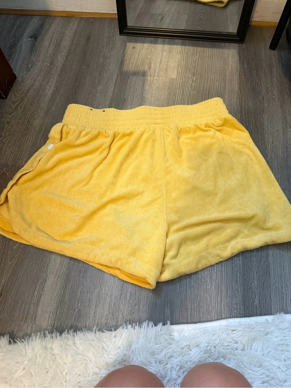 Y2K Vintage Athletic Nike Yellow Velour Shorts — Women’s Medium
